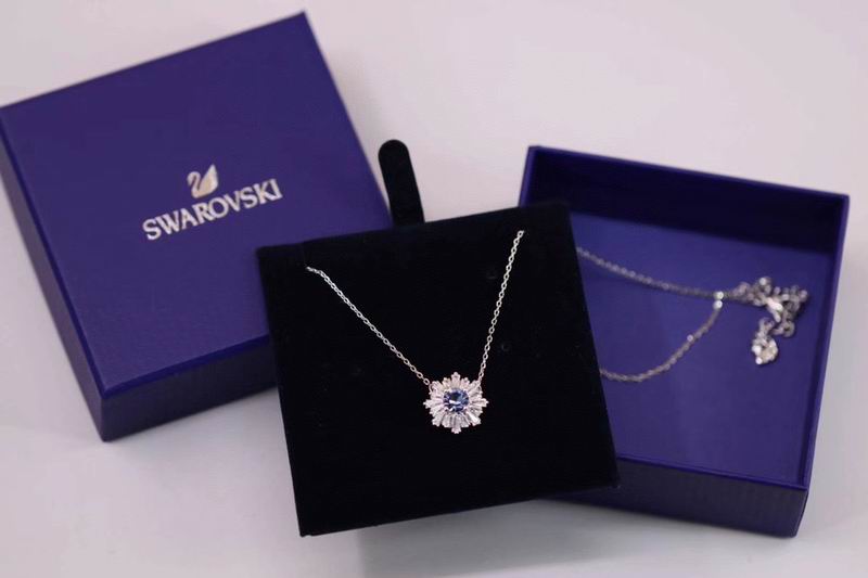 Swarovski Necklace 03lyr162 (2)